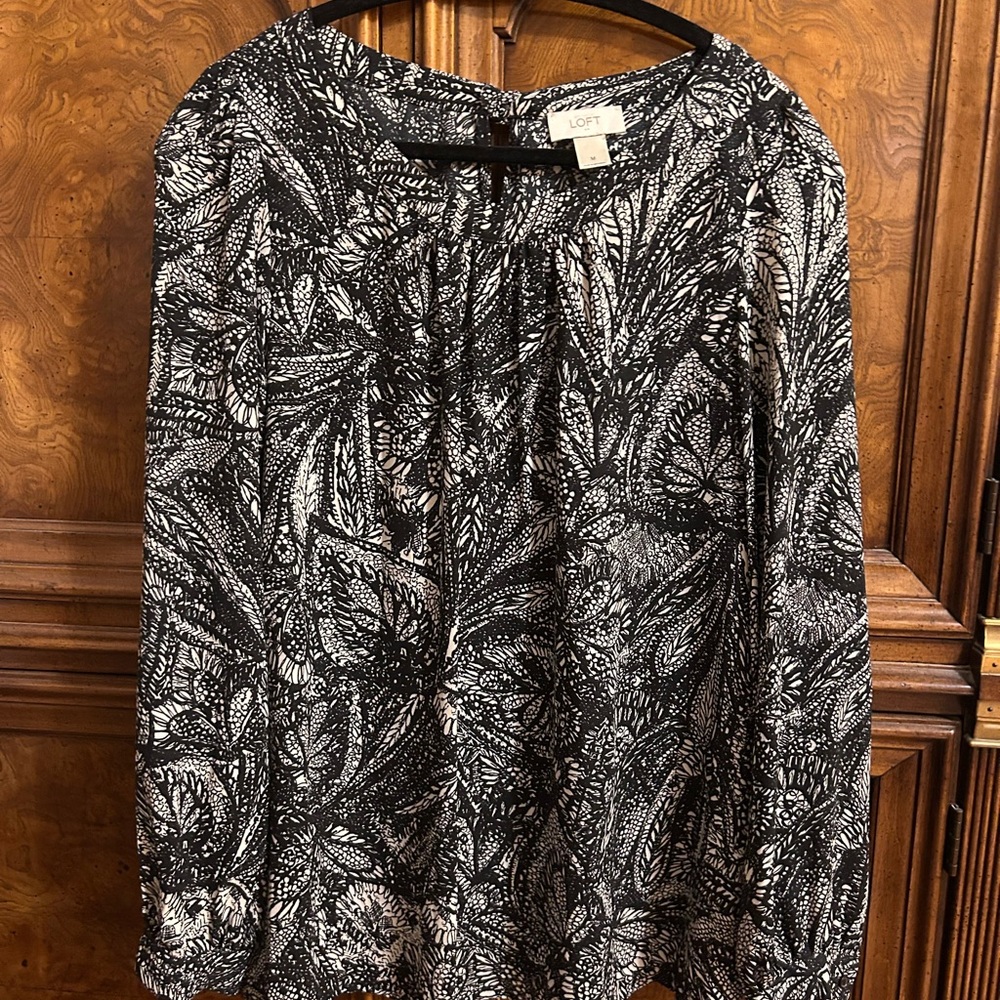 LOFT Monochrome Patterned Blouse